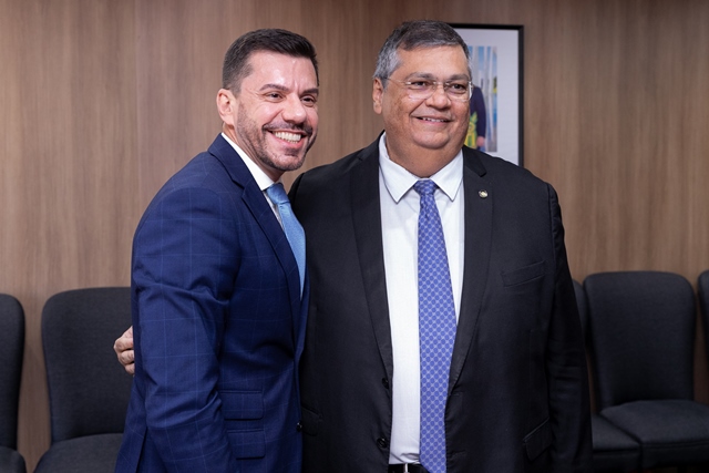 Competência da Justiça do Trabalho é tema de reunião com Flávio Dino, ministro de Estado da Justiça e Segurança Pública								