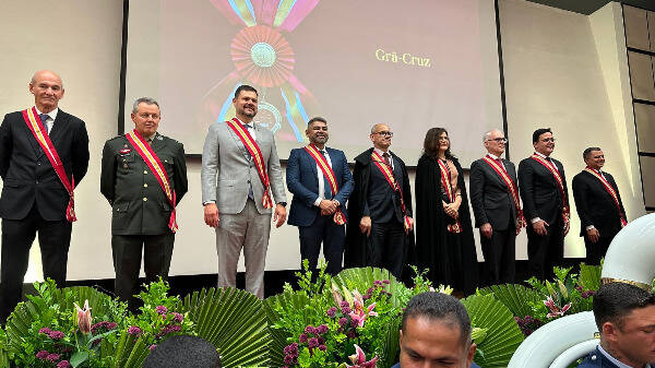 Comendas da Ordem do Mérito do Ministério Público Militar são entregues com a presença da ANPT