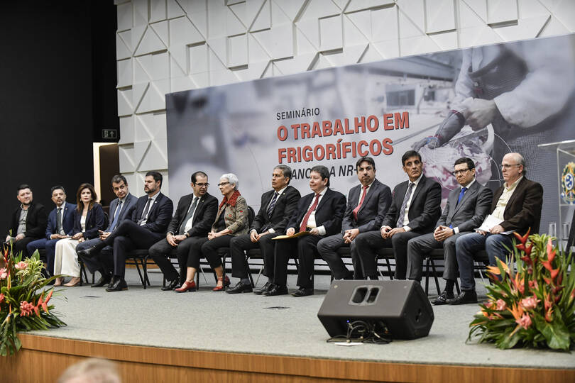 Brasília/DF 20/052025 -vice-procuradora geral do Trabalho Dra Maria Aparecida Gugel, Mesa de abertura do Seminário "O Trabalho em Frigoríficos. 12 Anos da NR 36. Foto de Ubirajara Machado/MPT